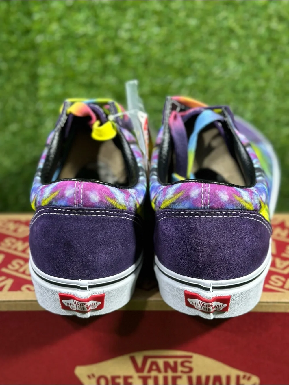 Vans Old Skool Purple Suede Tie-Dye Neon Yellow Stripe Men’s 10.5, 11 , VN038G1V